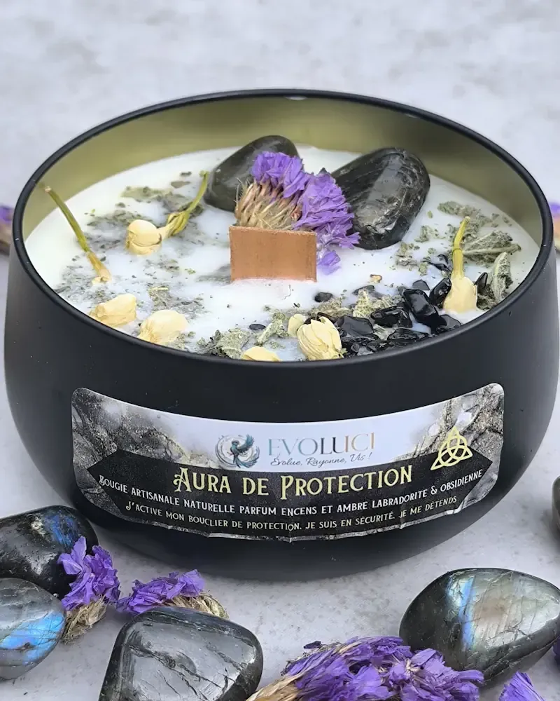 Bougie Parfumée Aura de Protection Artisanale, Pierres & Sauge blanche