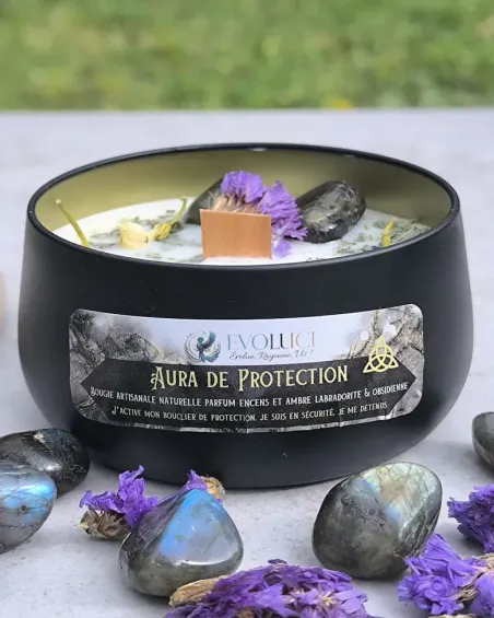 Bougie Parfumée Aura de Protection Artisanale, Pierres & Sauge blanche