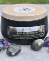 Bougie Parfumée Aura de Protection Artisanale, Pierres & Sauge blanche
