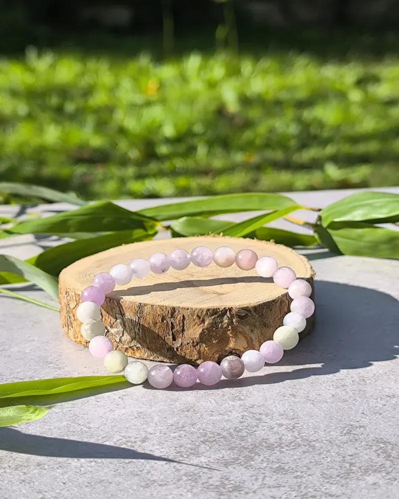 Bracelet Kunzite Multicolore AA : Éclat | Harmonie Intérieure Bracelet Kunzite Multicolore AA : Éclat | Harmonie Intérieure